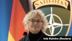 Про це Крістін Ламбрехт заявила під час візиту на військову базу в Литві, де розміщені німецькі війська
