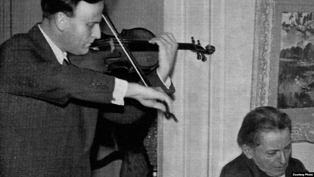 Detaliu de pe coperta volumui „Menuhin - Enesco”, Roger Hauert și Bernard Gavoty, 1955