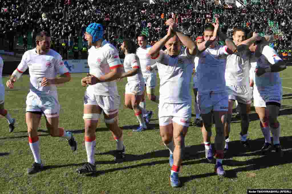 ერთა თასის მეხუთე ტურში საქართველოს მორაგბეთა ეროვნულმა ნაკრებმა ანგარიშით 46:0 დაამარცხა რუსეთის გუნდი. მატჩი თბილისში, მიხეილ მესხის სახელობის ეროვნულ სტადიონზე შედგა.