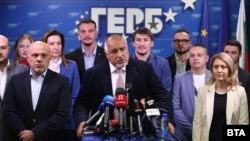 პირველ ადგილზე გასული კოალიციის ლიდერმა, ბულგარეთის ყოფილმა პრემიერ-მინისტრმა ბოიკო ბორისოვმა განაცხადა, რომ მთავრობის ფორმირებისთვის მზად არის კომპრომისებისთვის ყველა პარტიასთან, გარდა ნაციონალისტური, პრორუსული „აღორძინებისა“. 