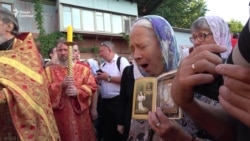 «Молитвенное стояние» против фильма «Матильда» в Москве (видео)