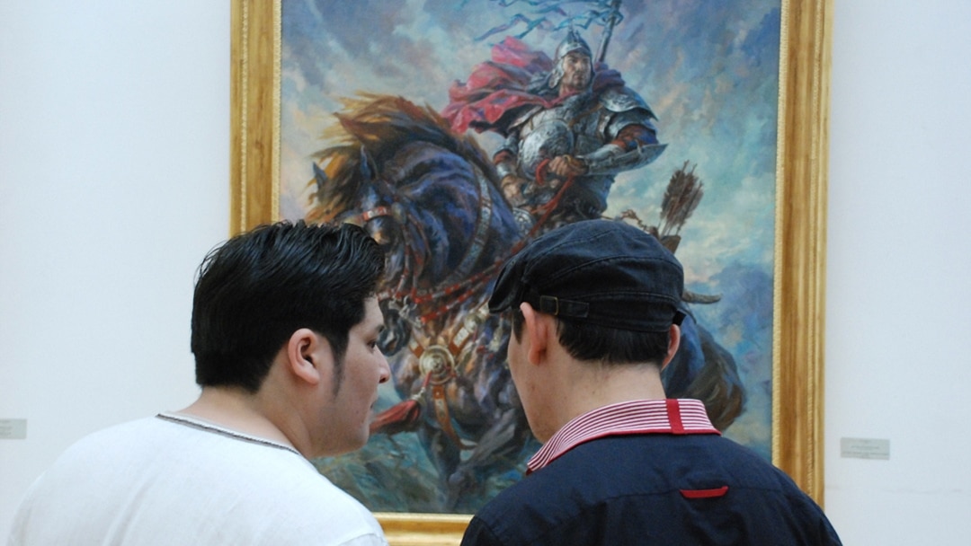 Порно: ресейлік қатаң бастық және дәретхананың құлы