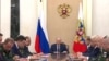 Москвага юзлаб дронлар ҳужуми: нефт заводига янги зарба
