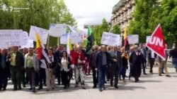 Punëtorët protestojnë për 1 Maj në Prishtinë