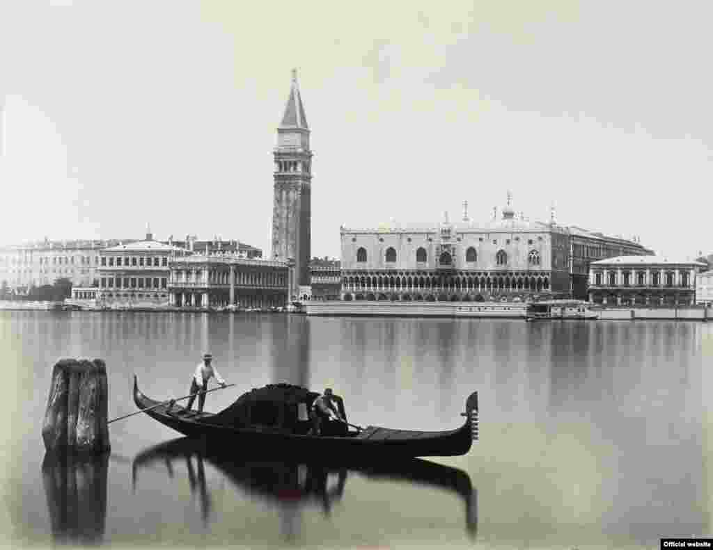 Carlo Naya, Veneția, Vedere spre Biblioteca St. Marco, 1875