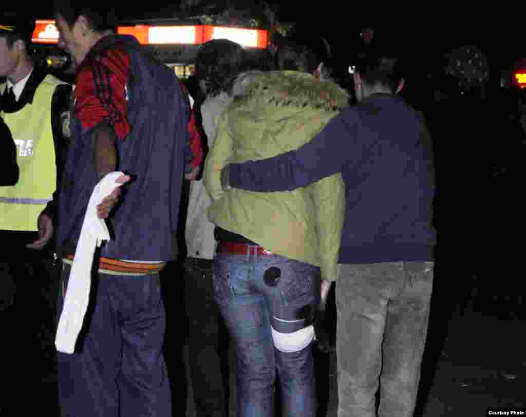 După atentatul din scuarul Arcului de triumf