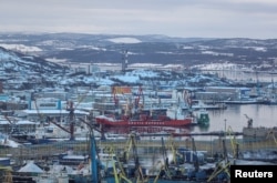 მურმანსკის ნავსადგურის ზოგადი ხედი; 2021 წლის 27 თებერვალი.