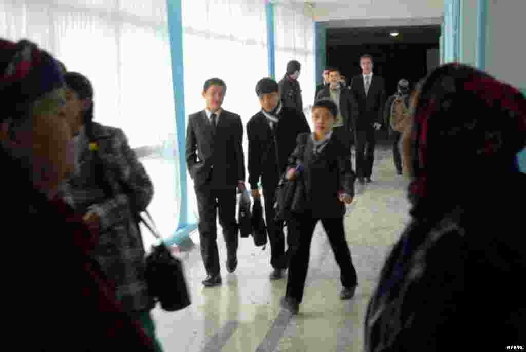 Төркмәнстанда урыс мәктәбе #5