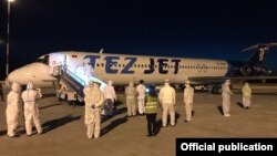 Санкт-Петербург шаарынан келген учак. 16-май, 2020-жыл.