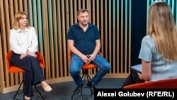 În studioul Europei Libere - Vlada Ciobanu și Ion Tăbârță, invitații Cristinei Popușoi la podcastul „Pe Agendă”