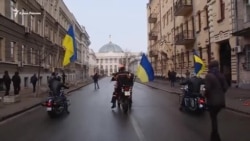 «Марш солидарности»: в Киеве вышли в поддержку крымчан (видео)