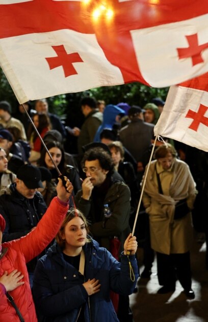 Управляващата партия в Грузия поиска Конституционният съд да забрани трите