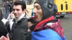 Представники невідомої раніше групи «захисту секс-меншин» відмовилися від акції на Майдані