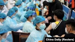 یک مرکز تطبیق واکسین ویروس کرونا در چین