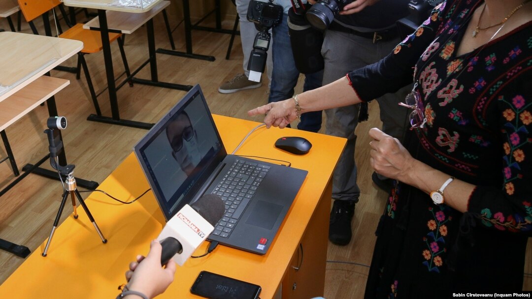 Aproximativ un sfert dintre profesorii din România au trecut prin formare în proiectul CRED