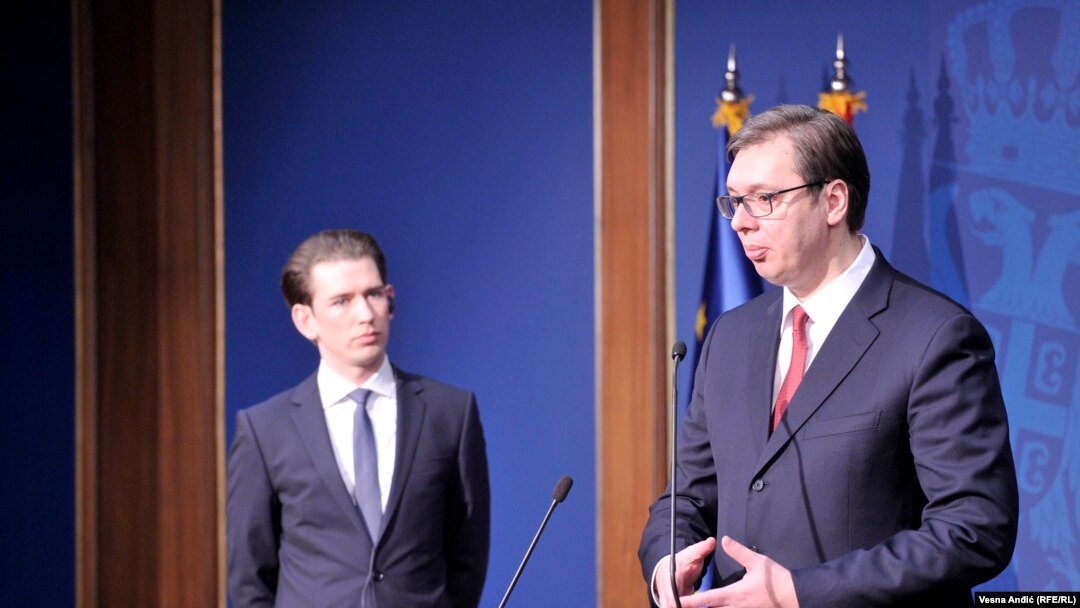 Premijer Srbije Aleksandar Vučić na press konferenciji sa šefom diplomatije Austrije Sebastijanom Kurcom 