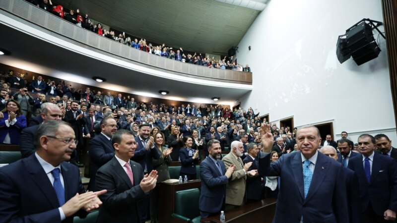 Ռեջեփ Թայիփ Էրդողանի որոշմամբ՝ Թուրքիայում ընտրություններն ավելի շուտ կանցկացվեն