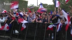 Francezii jubilează după victoria echipei lor la Campionatul Mondial de Fotbal din Rusia