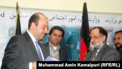 د کار او ټولنیزو چارو وزارت مرستیال واصل نور مهمند او د ای او ام سازمان غړی