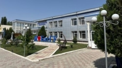 Жаңылыктар | 06.08.2025 | Баткен мамлекеттик университетинен 2170 студент чыгарылды