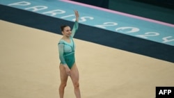 Ana Bărbosu s-a bucurat doar câteva momente de medalia de bronz, înainte ca o contestație a unei gimnaste din SUA să o claseze în afara podiumului.