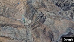 د افغانستان - تاجکستان سرحدي سیمې