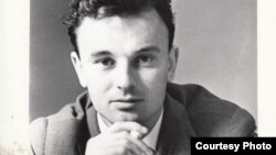 Міхась Стральцоў