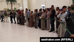 Aşgabadyň halkara aeroporty. Arhiw suraty