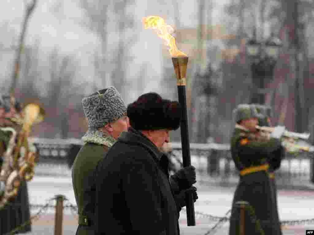 Масква, Расея.Сьвяткаваньне Дня абаронцаў Айчыны.