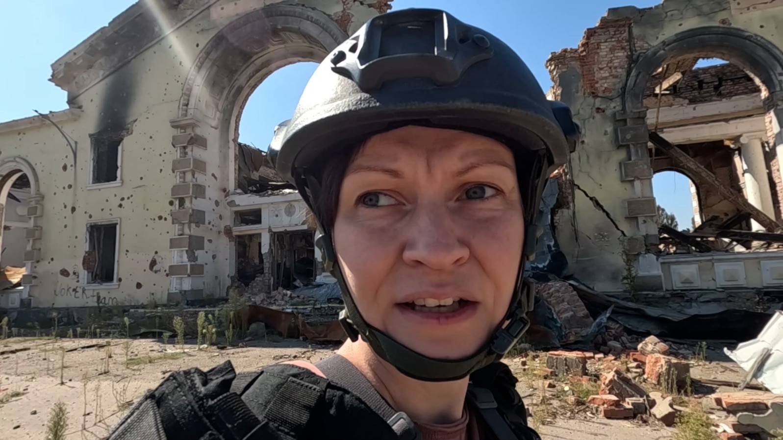 Almost Surrounded By Russian Forces, Residents Of Kostyantynivka Hold Out