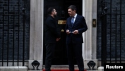 Volodimir Zelenski Londona gəlib