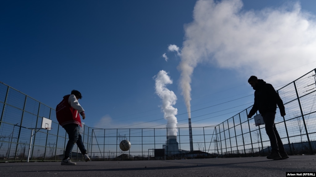 Kosova prodhon mbi 90 për qind të energjisë elektrike nga djegia e qymyrit në këto termocentrale.