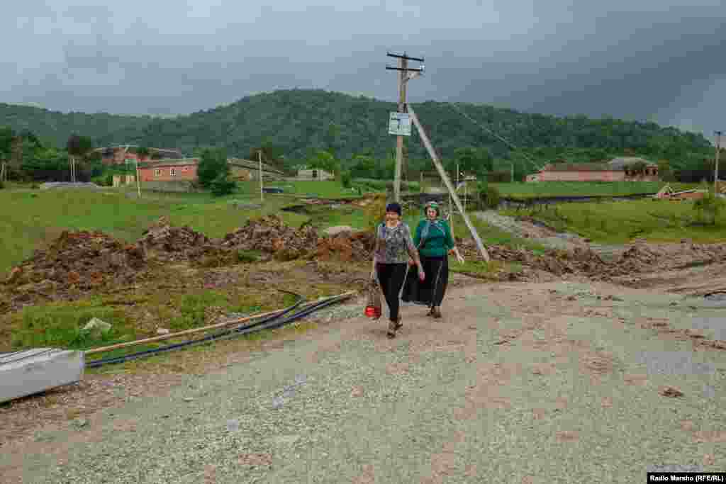 Жимма сатоьхчхьана, цIенош а хир ду, шера урамаш а хир ду!