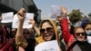 Жени протестираха за равни права в Кабул. Талибаните отговориха с изстрели и сълзотворен газ