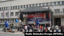 Protest naprednjaka protiv deklaracije vojvođanskih vlasti, april 2013. foto: Norbert Šinković