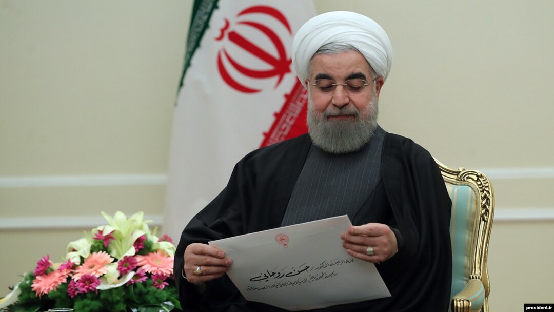 وزیر امور خارجه کویت، هفتم بهمن ماه به تهران سفر کرد و پیام «کتبی» امیر این کشور را به حسن روحانی ارائه کرد.
