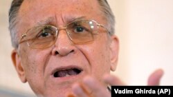 Ion Iliescu, la o întâlnire cu presa străină la București, 17 mai 2007