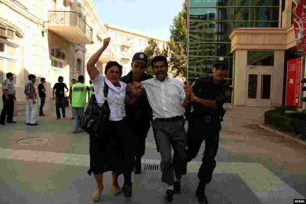 Bir seçki dairəsində #12