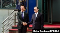 Shefi i NATO-s, Mark Rutte, dhe kryeministri i Kosovës, Albin Kurti - tani në detyrë - në Prishtinë. Mars, 2025.