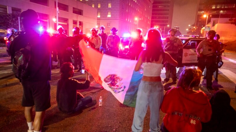 Noile interdicții de călătorie impuse de Donald Trump intră în vigoare pe fondul protestelor tot mai intense din Los Angeles 