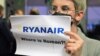 Vilnius: protest după deturnarea avionului Ryanair și arestarea jurnalistului Roman Pratasevici: „Unde este Roman?”, Lituania, 23 mai 2021 