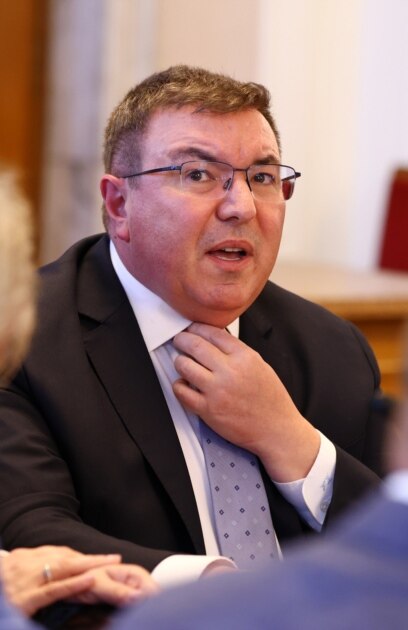 Увеличение на заплатите на младите лекари ще има най рано в