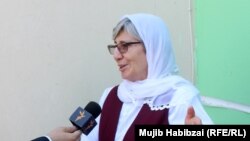 آرشیف، سیما سمر رئیس کمیسیون مستقل حقوق بشر افغانستان حین مصاحبه اختصاصی با رادیو آزادی