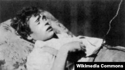 Rus şairi Serqey Yesenin.