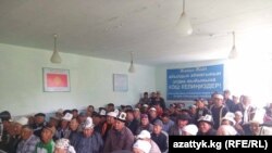 Жаңы-Жол айыл тургундарынын жыйыны.