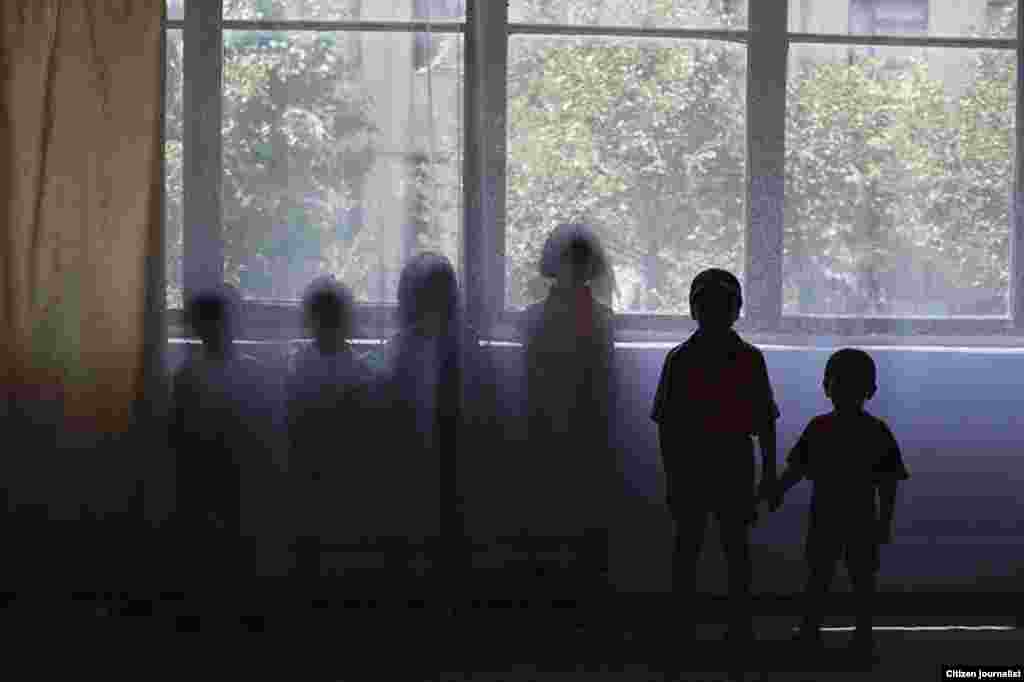 190 მარიამ ნაკანი-მამასახლისი: "უიარაღოდ"