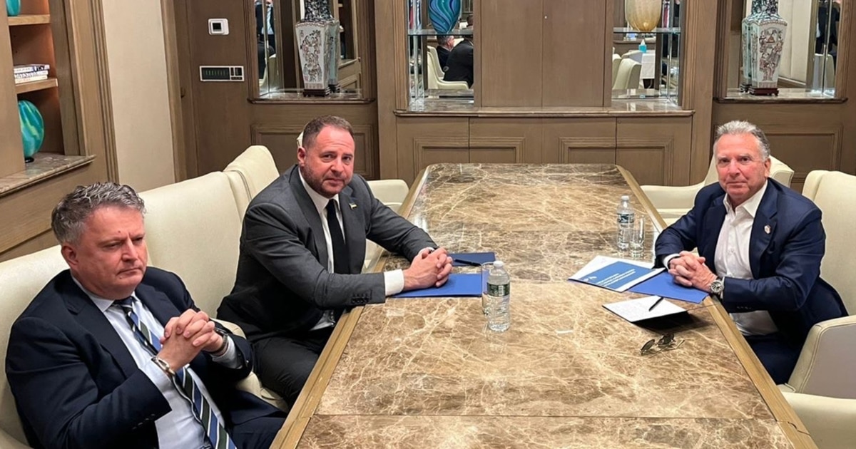 ერმაკი: აშშ უკრაინაზე არ ახორციელებს ზეწოლას ტერიტორიის საკითხებთან მიმართებით