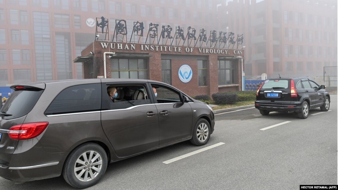 Membrii echipei OMS au investigat la Wuhan originile coronavirusului, 3 februarie 2021.
