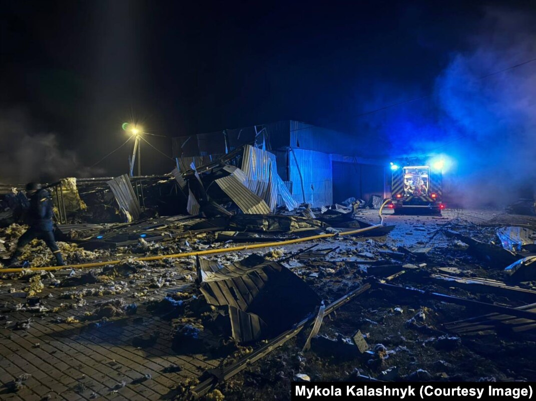Vintage Cars Of Ousted Ukraine President Yanukovych Destroyed In