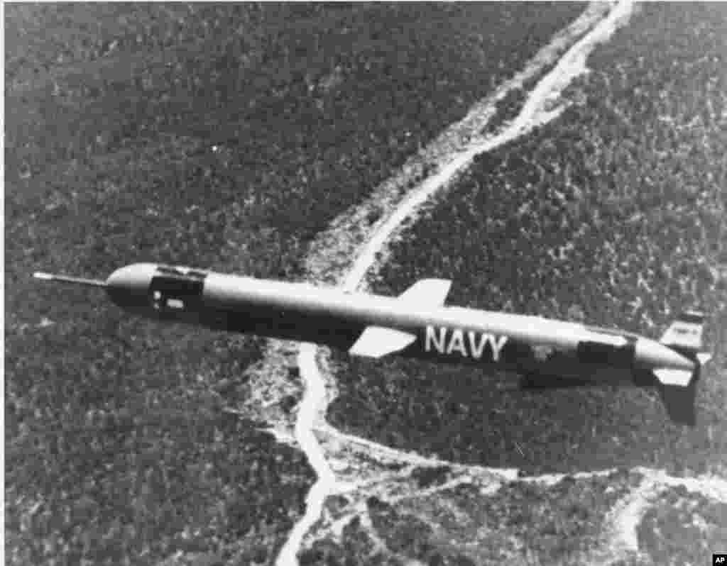 An early iteration of the Tomahawk missile being tested over New Mexico in 1976.The Tomahawk was developed in the 1970s amid Cold War tensions with the Soviet Union. The cruise missile is designed to fly long distances low enough to evade most radar while maintaining the speed of a passenger jet.